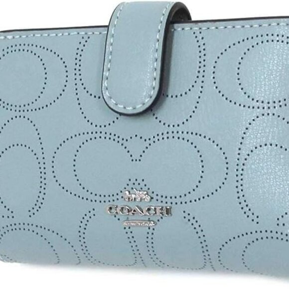 COACH CORNER ZIP WALLET IN PERFORATED SIGNATURE LEATHER Seaform NWOT - Picture 1 of 3